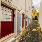 Charming Renovated Flat In Madragoa By Soulplaces Apartamento